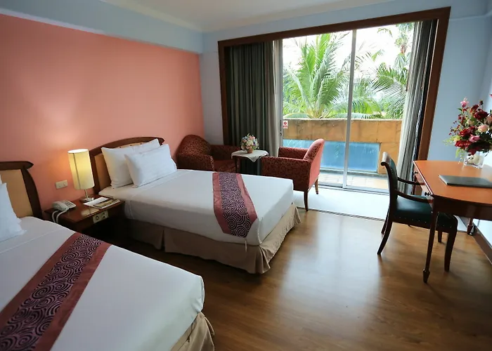 Hotel Karnmanee Palace