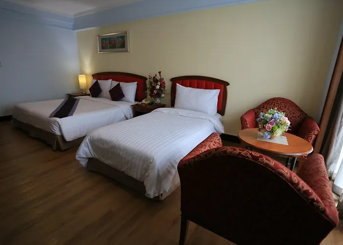 Karnmanee Palace Hotel
